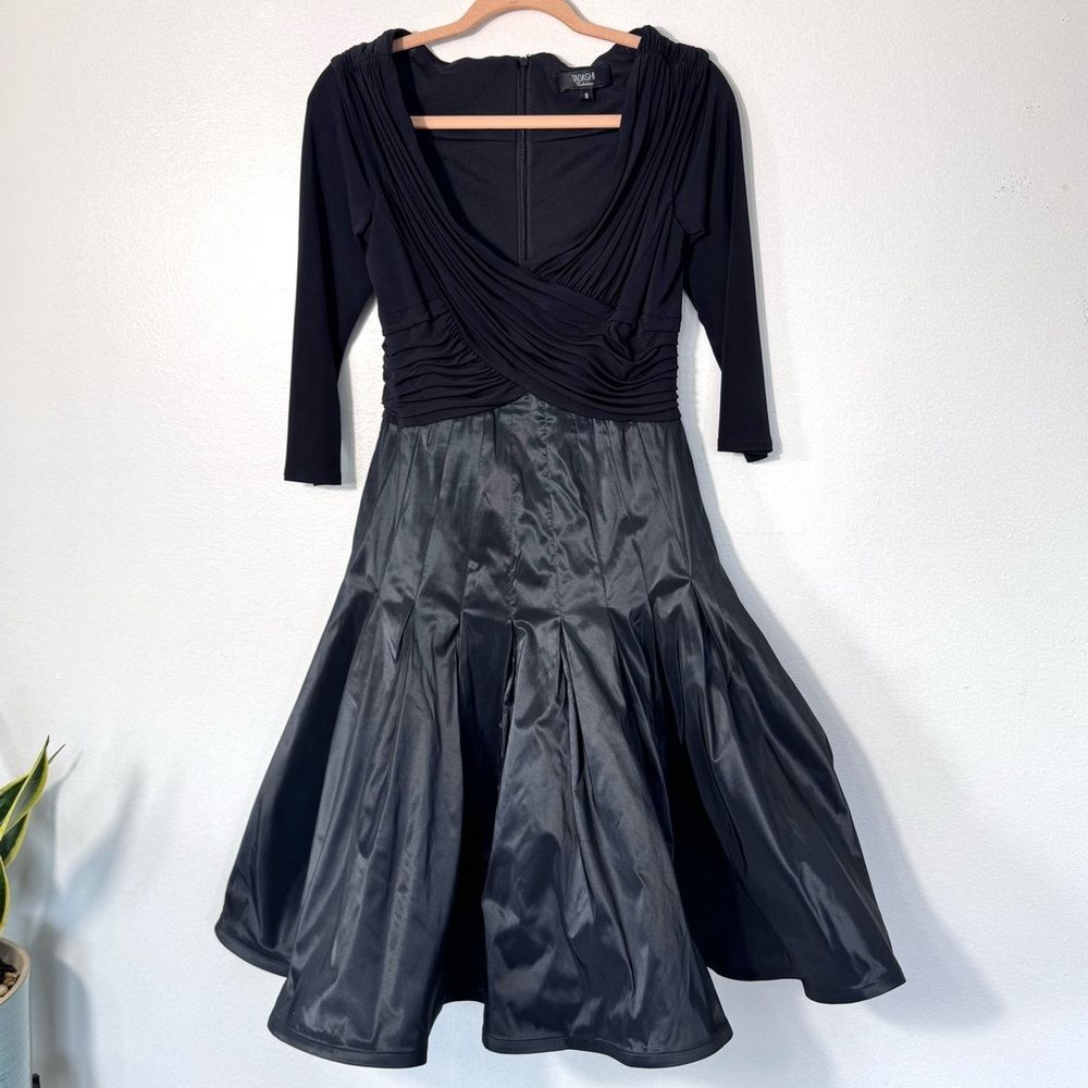 Tadashi Shoji Elegant Black Ruched Bodice Fit & Flare Silk Cocktail Dress Sz 8
